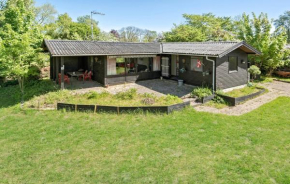 Nice Home In Kirke Hyllinge With Kitchen, Kirke Hyllinge